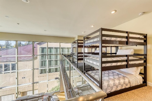 Lofts 6D image 11